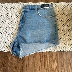 NWT Abercrombie & Fitch The Mom Short
